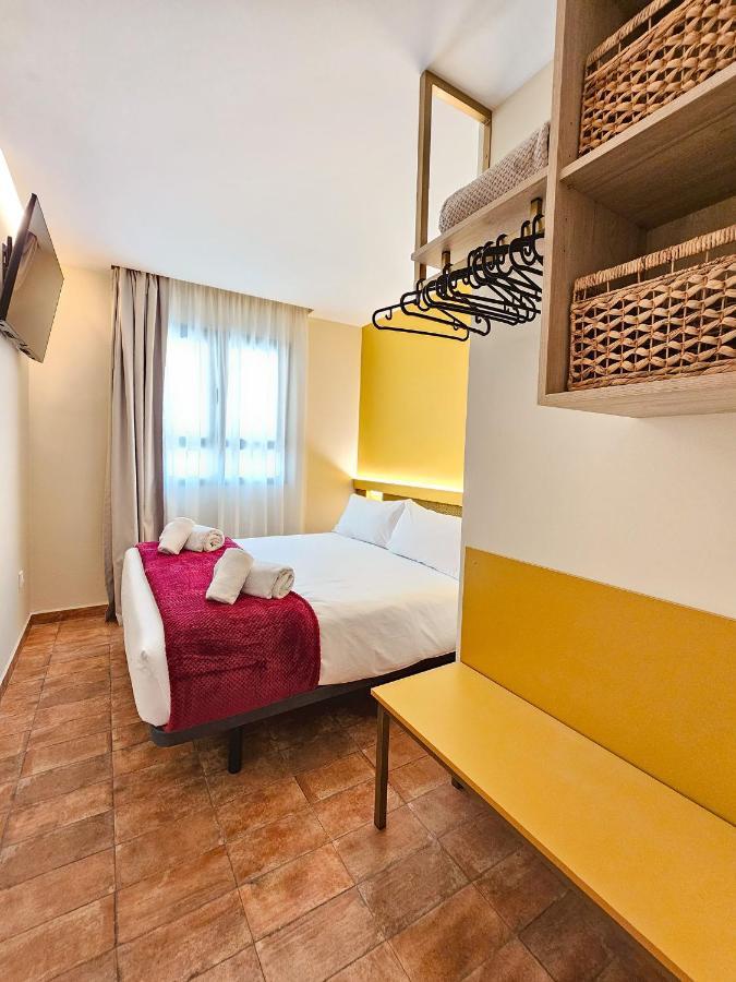 Apartamentos Las Ciencias U Валенсія Екстер'єр фото